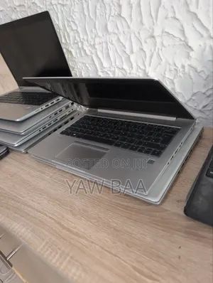 Laptop HP EliteBook 735 G6 8GB AMD Ryzen 5 SSD 256GB