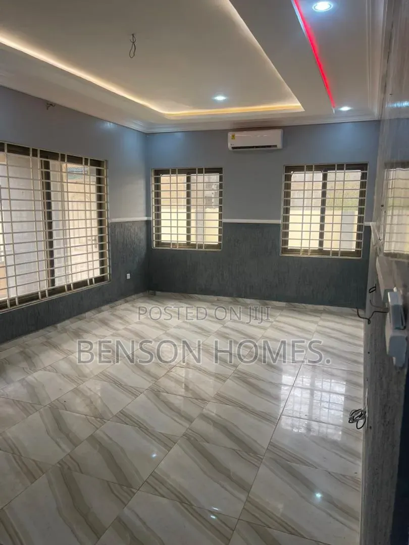 2bdrm House in Pokuase for rent