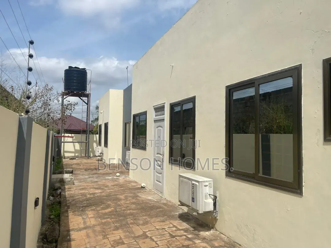 2bdrm House in Pokuase for rent