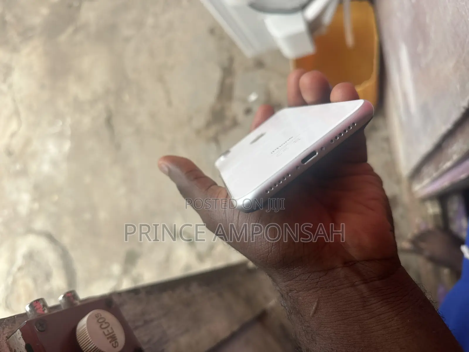 Apple iPhone XR 128 GB White