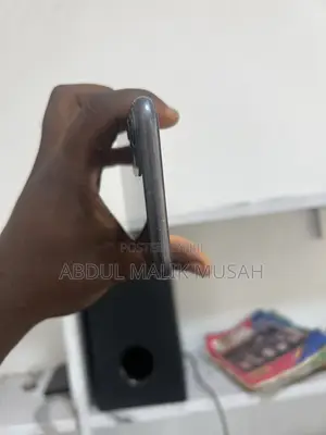 Apple iPhone 11 64 GB Black