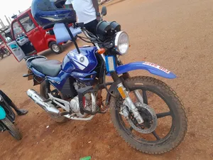 Yamaha YBR125 2026 Blue