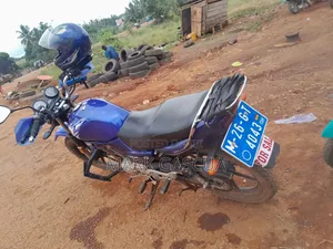 Yamaha YBR125 2026 Blue