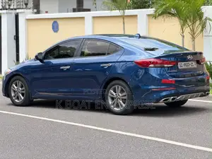 Hyundai Elantra 2017 Blue