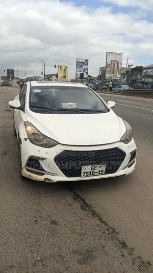 Hyundai Elantra 2013 White