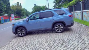 Honda Pilot Touring AWD 2024 Blue