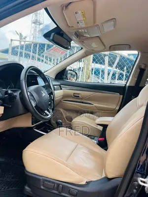 Mitsubishi Outlander SEL FWD 2020 Black