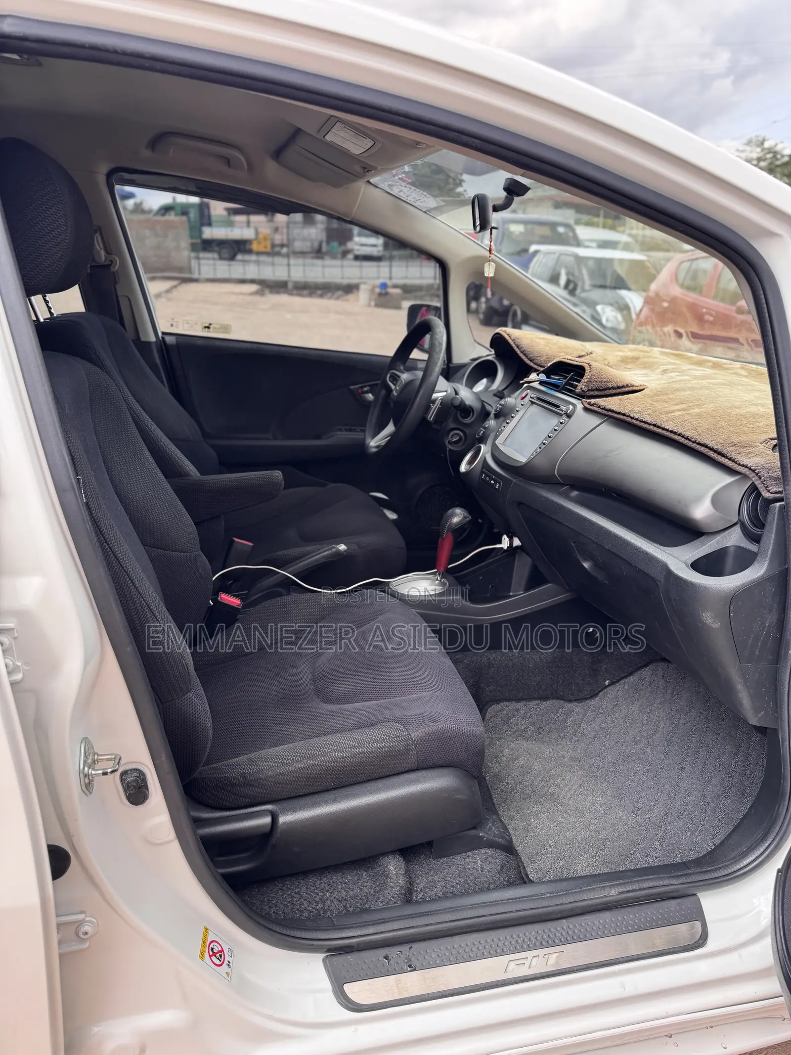 Honda Fit Sport Automatic 2012 White