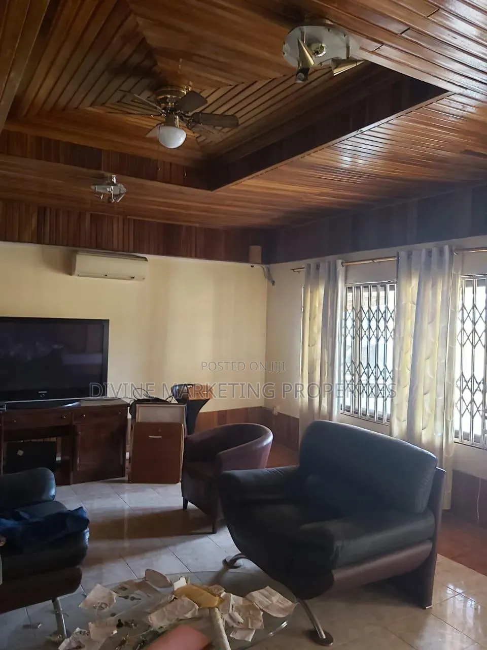 5bdrm House in Before Old Barrier, Ga South Municipal for sale
