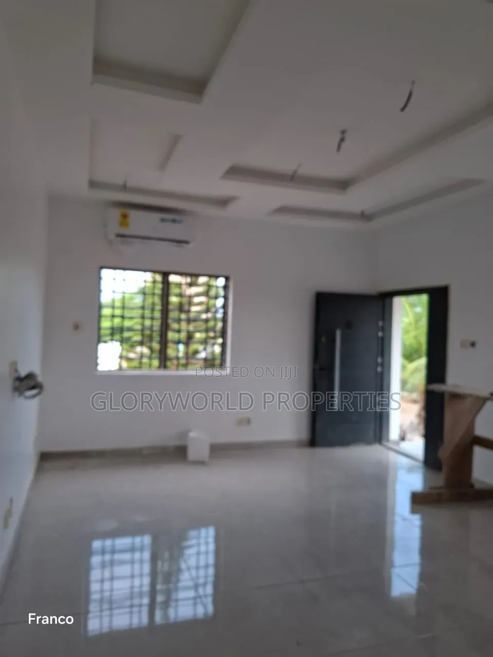 3bdrm Apartment in Baatsona Total for rent