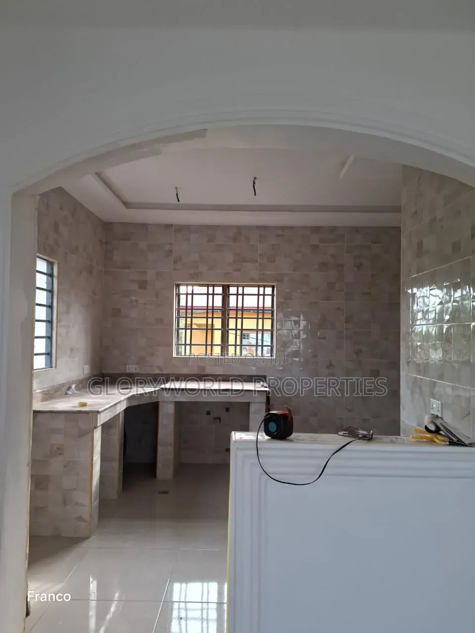 3bdrm Apartment in Baatsona Total for rent