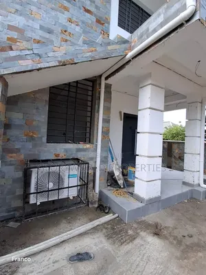 3bdrm Apartment in Baatsona Total for rent