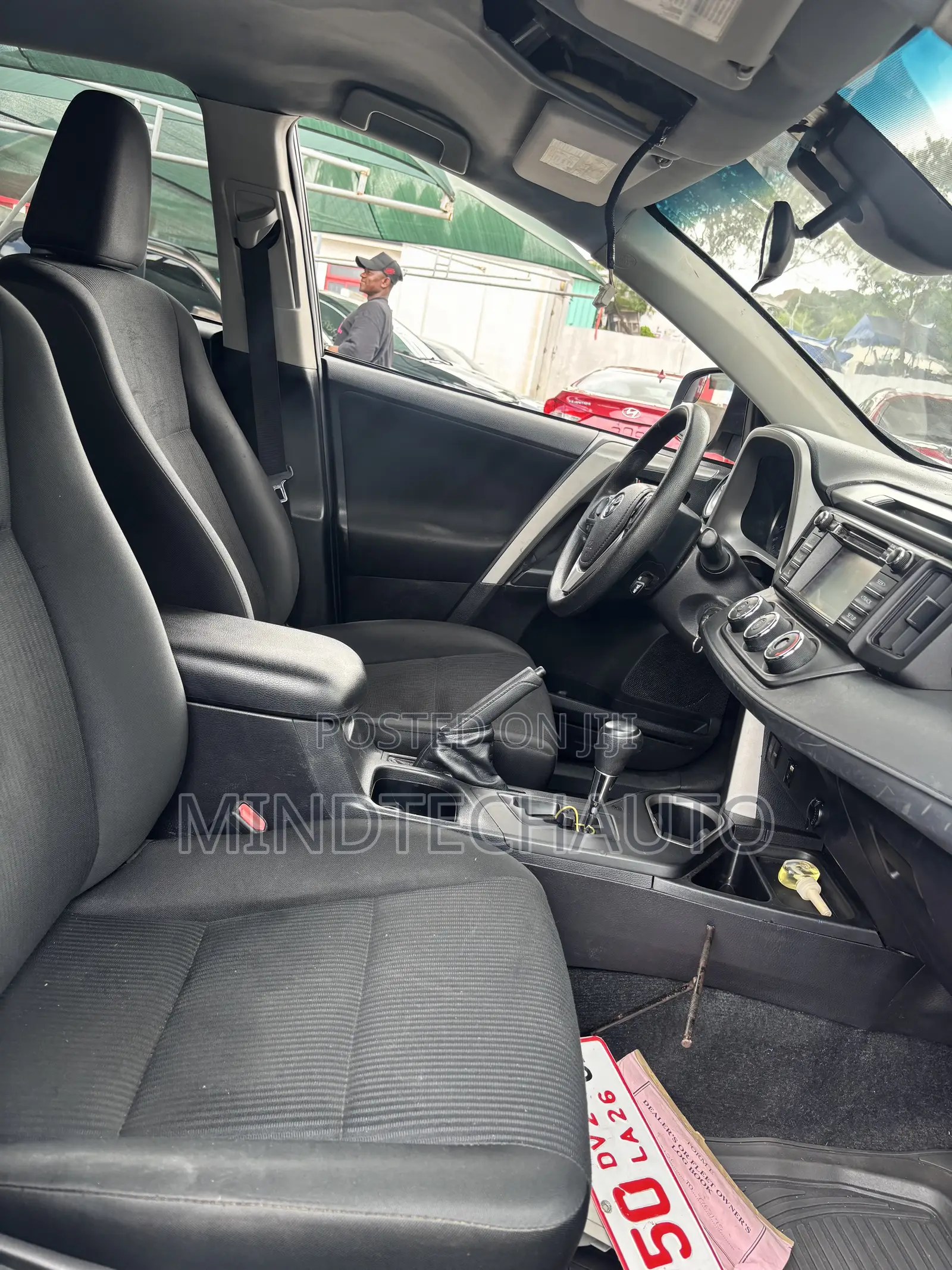 Toyota RAV4 LE AWD 2019 Gray
