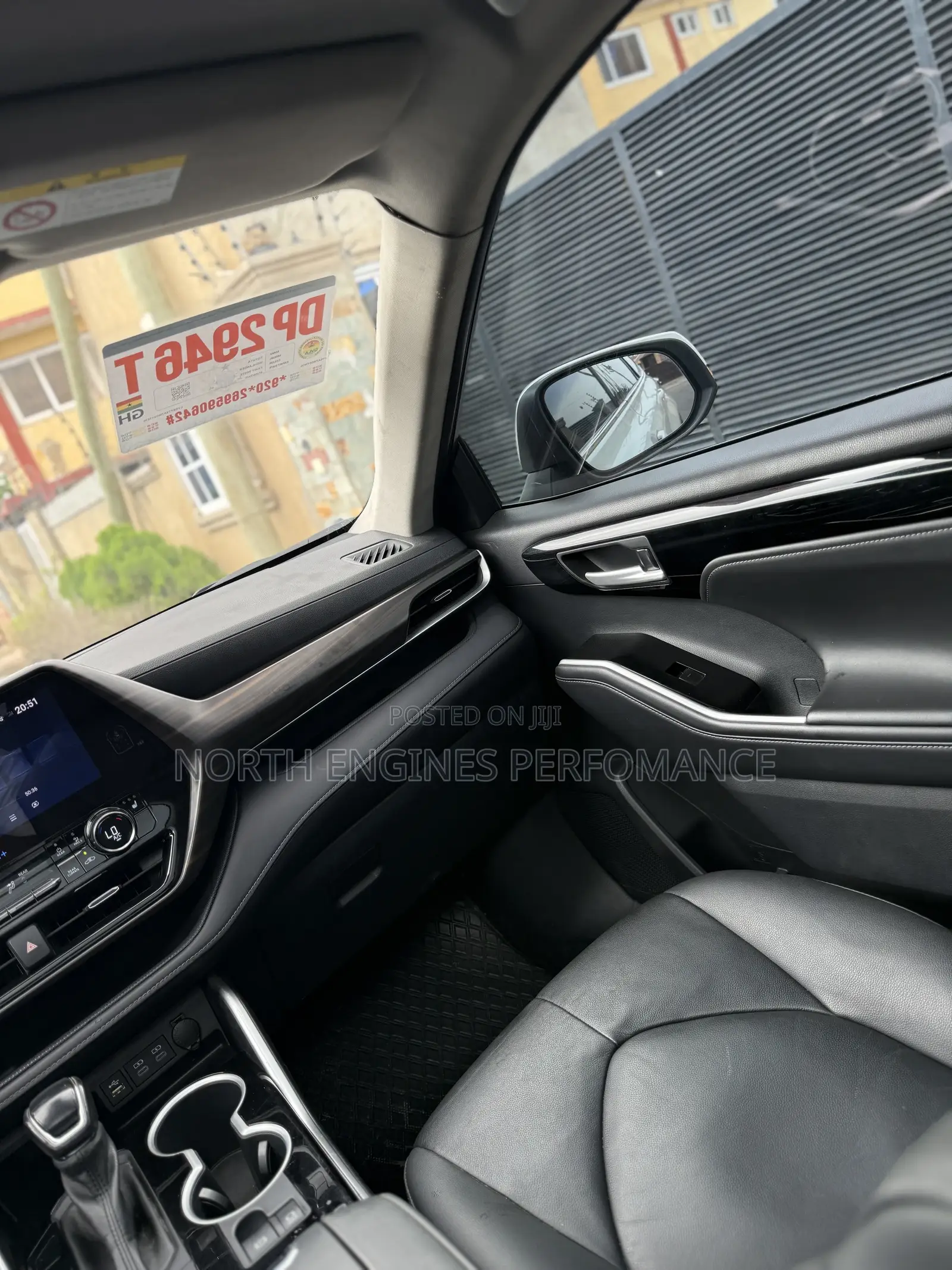 Toyota Highlander XLE 2021 White