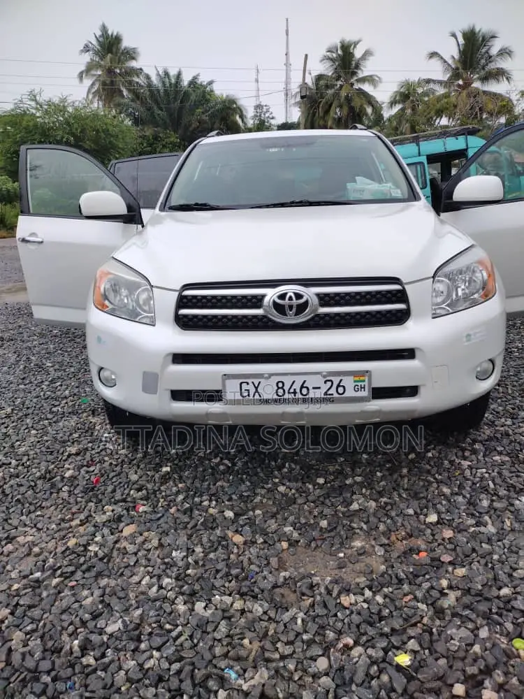 Toyota RAV4 2008 White
