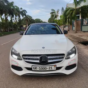 Mercedes-Benz C300 Base C300 AWD 4MATIC Sedan 2018 White