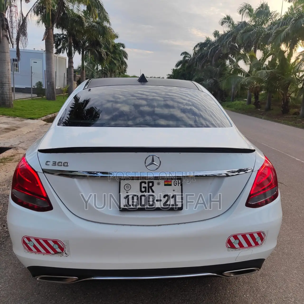Mercedes-Benz C300 Base C300 AWD 4MATIC Sedan 2018 White