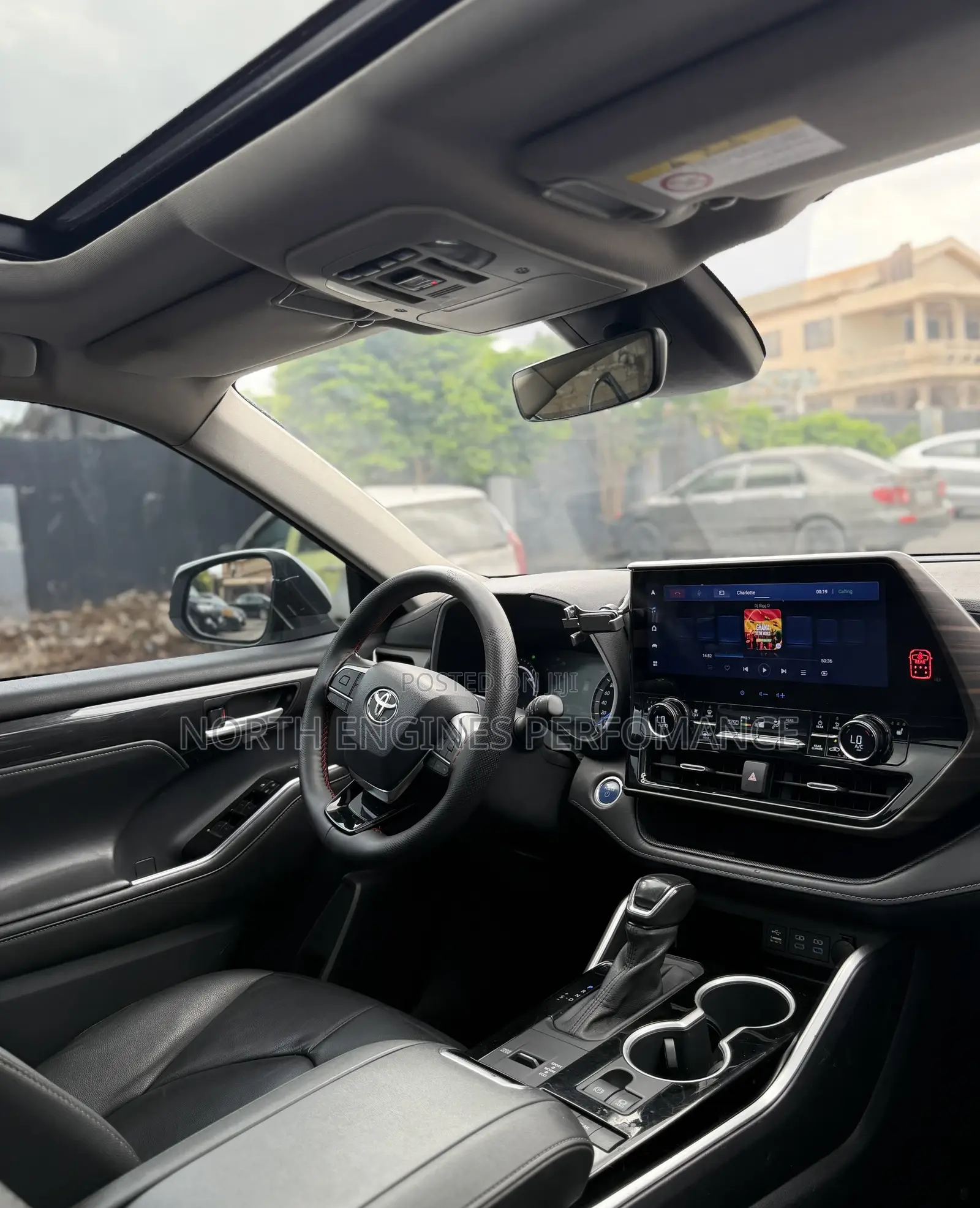 Toyota Highlander XLE 2021 White