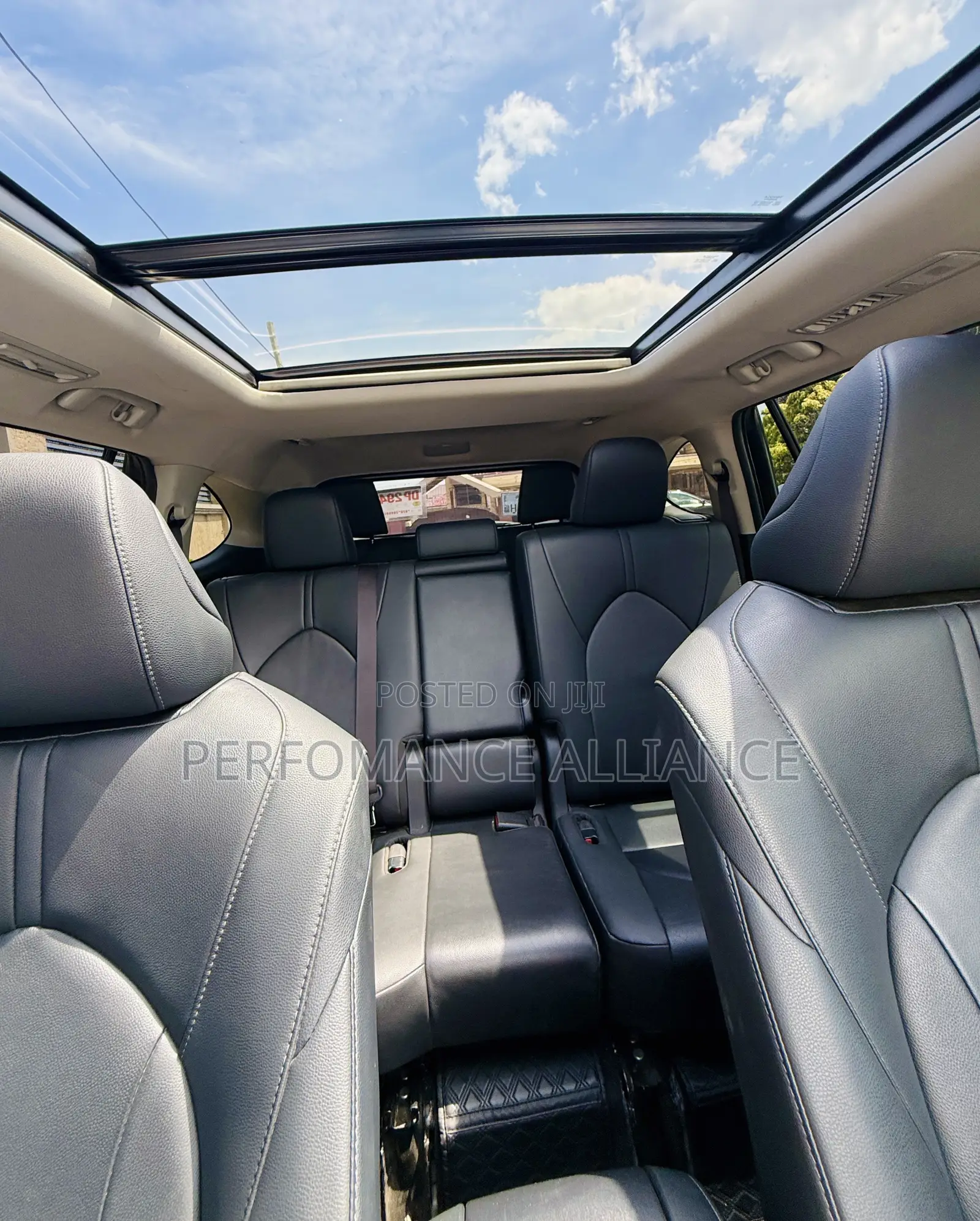 Toyota Highlander XLE 2021 White