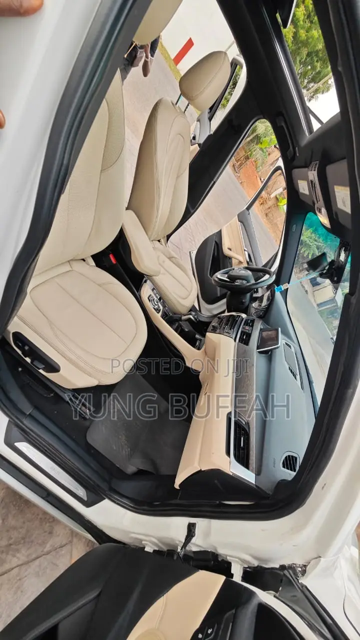 BMW X1 xDrive28i AWD 2018 White