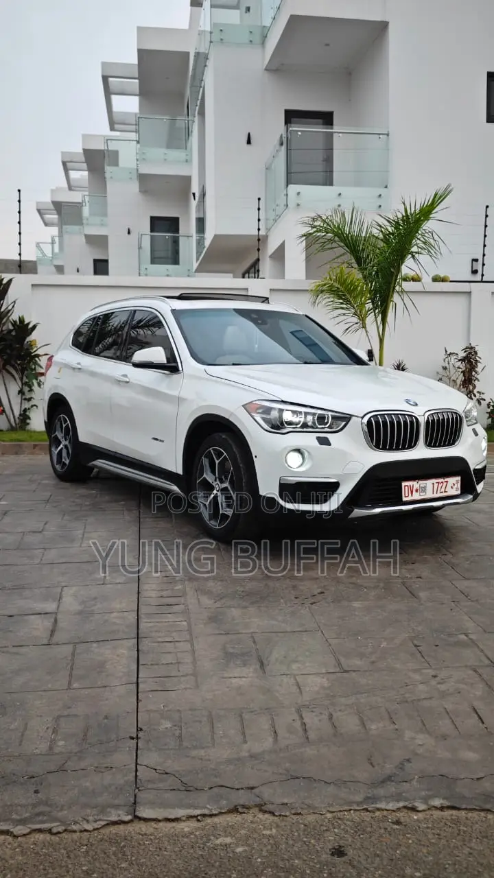 BMW X1 xDrive28i AWD 2018 White