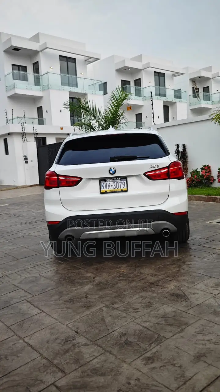 BMW X1 xDrive28i AWD 2018 White