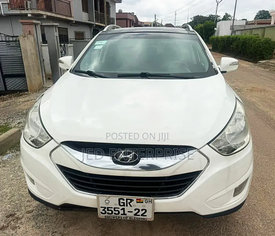 Hyundai Tucson 2015 White