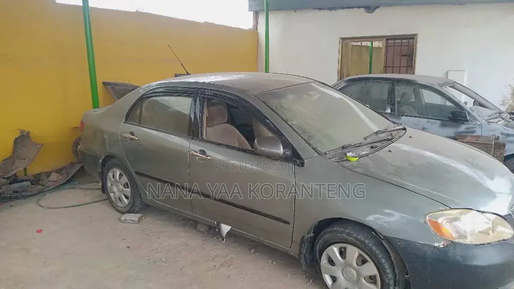 Toyota Corolla LE 2007 Gray