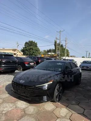 Hyundai Elantra 2023 Black