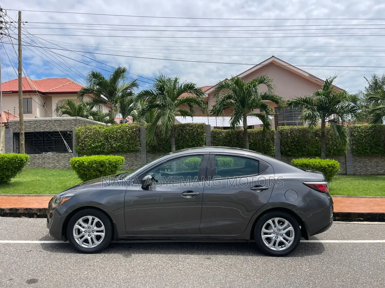 Toyota Yaris iA 1.5 FWD 2018 Silver
