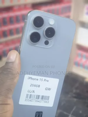 Apple iPhone 15 Pro 256 GB