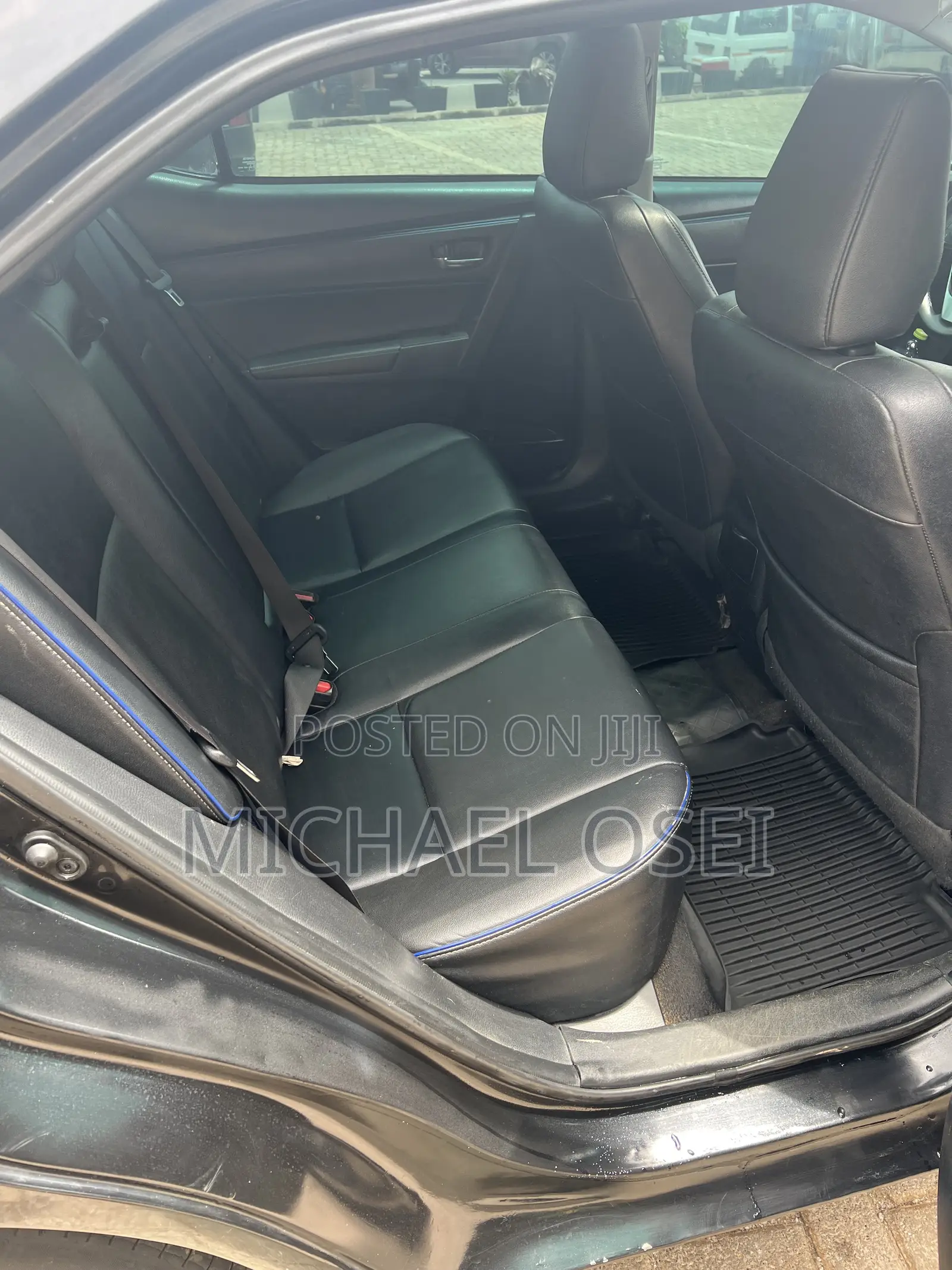 Toyota Corolla XSE 4dr Sedan (1.8L 4cyl CVT) 2017 Black