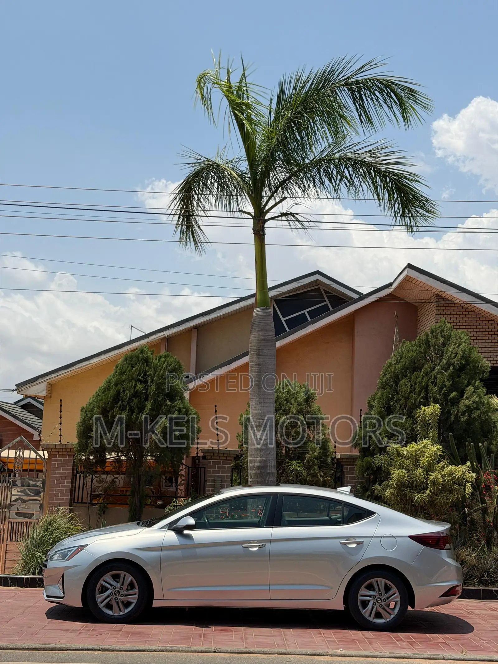 Hyundai Elantra Limited 2019 Silver