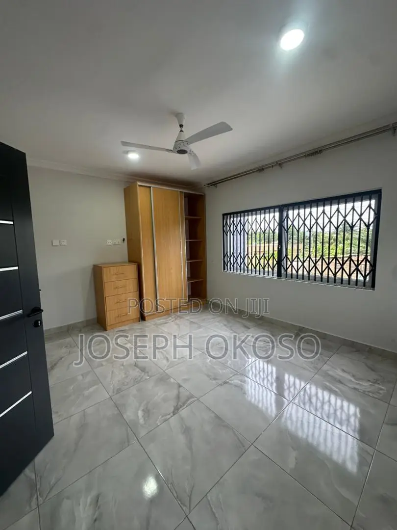 3bdrm Apartment in Little Rock Consult, Dzorwulu for rent