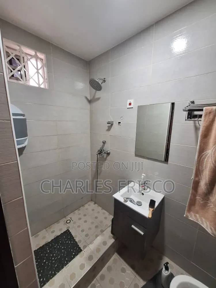2bdrm Apartment in Botwe School for sale