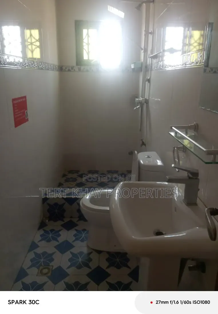 1bdrm Apartment in Texpo, Baatsona Total for rent