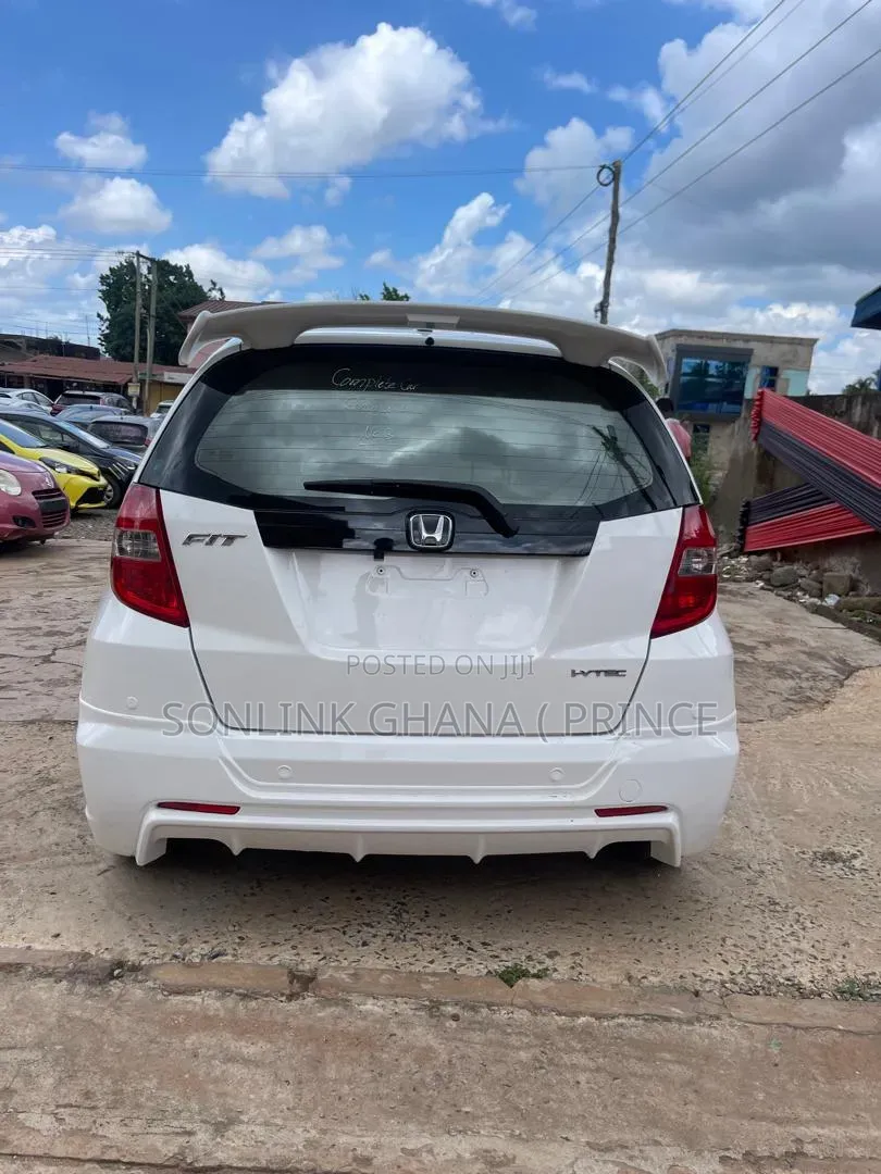 Honda Fit Sport Automatic 2012 White