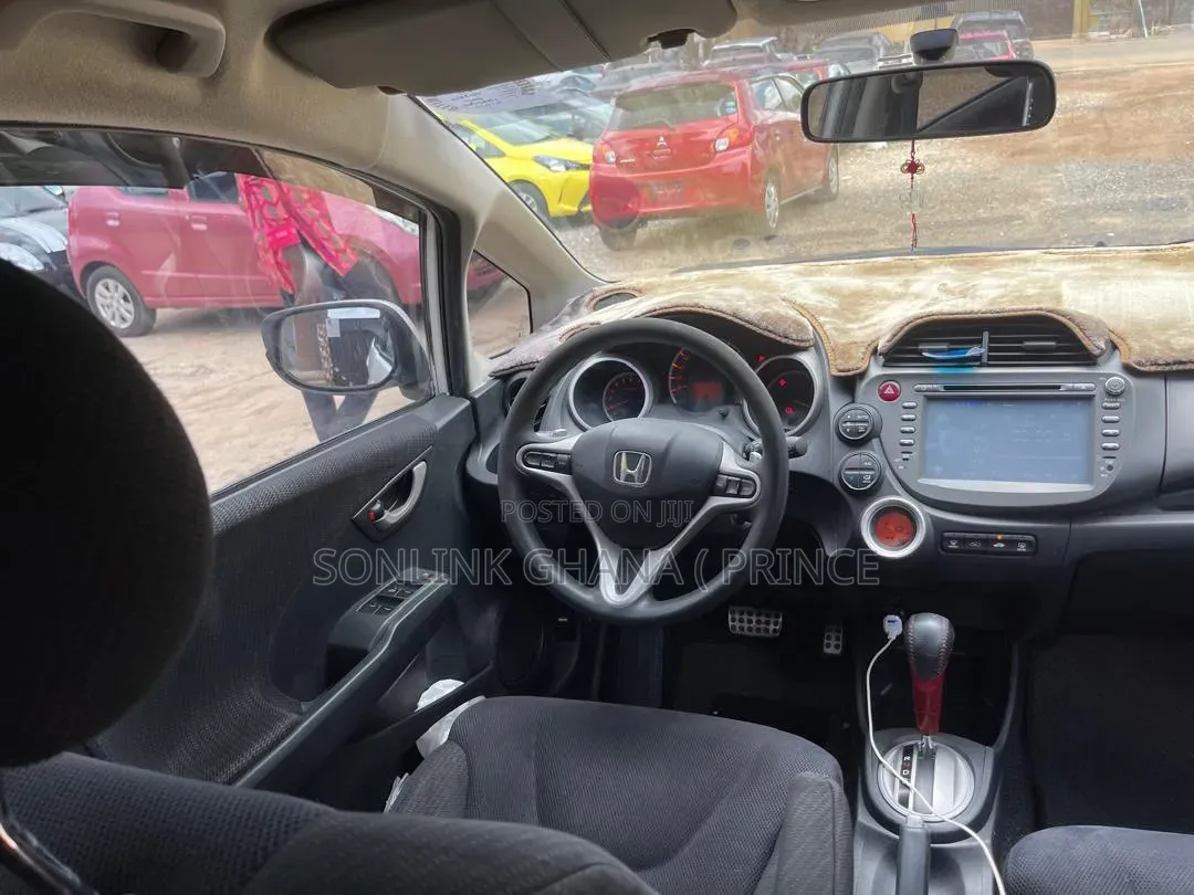 Honda Fit Sport Automatic 2012 White