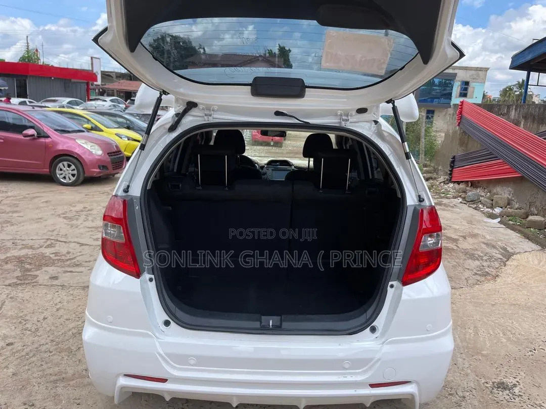 Honda Fit Sport Automatic 2012 White