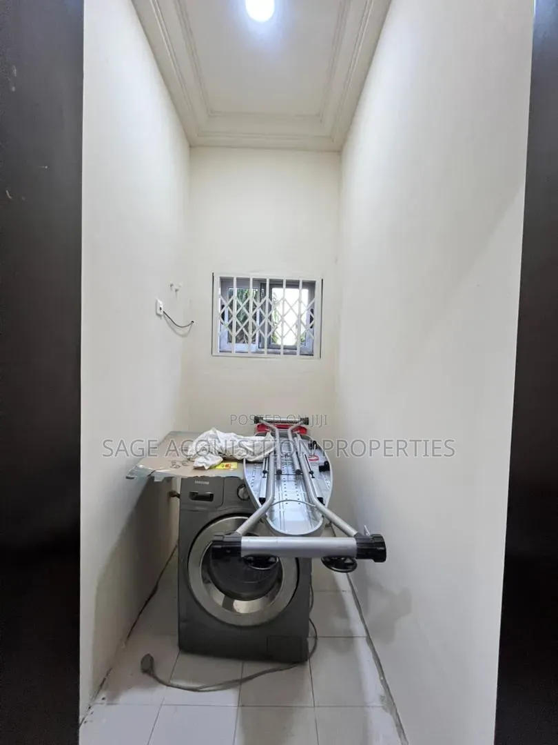 4bdrm House in Otano for rent