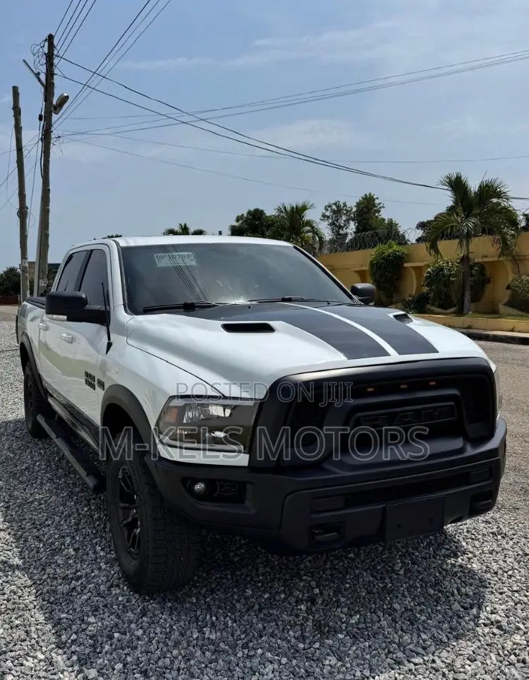 Dodge RAM 1500 5.7 Petrol AWD 2019 White