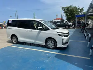 New Toyota Voxy 2015 White
