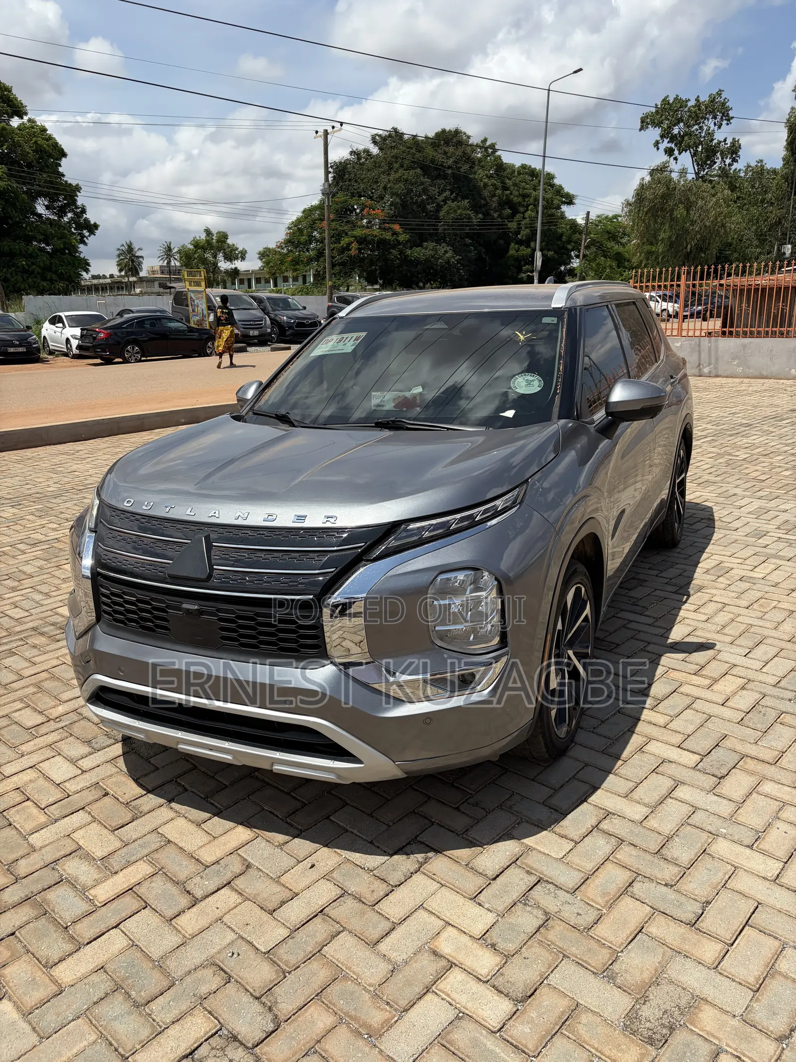 Mitsubishi Outlander 2020 Silver