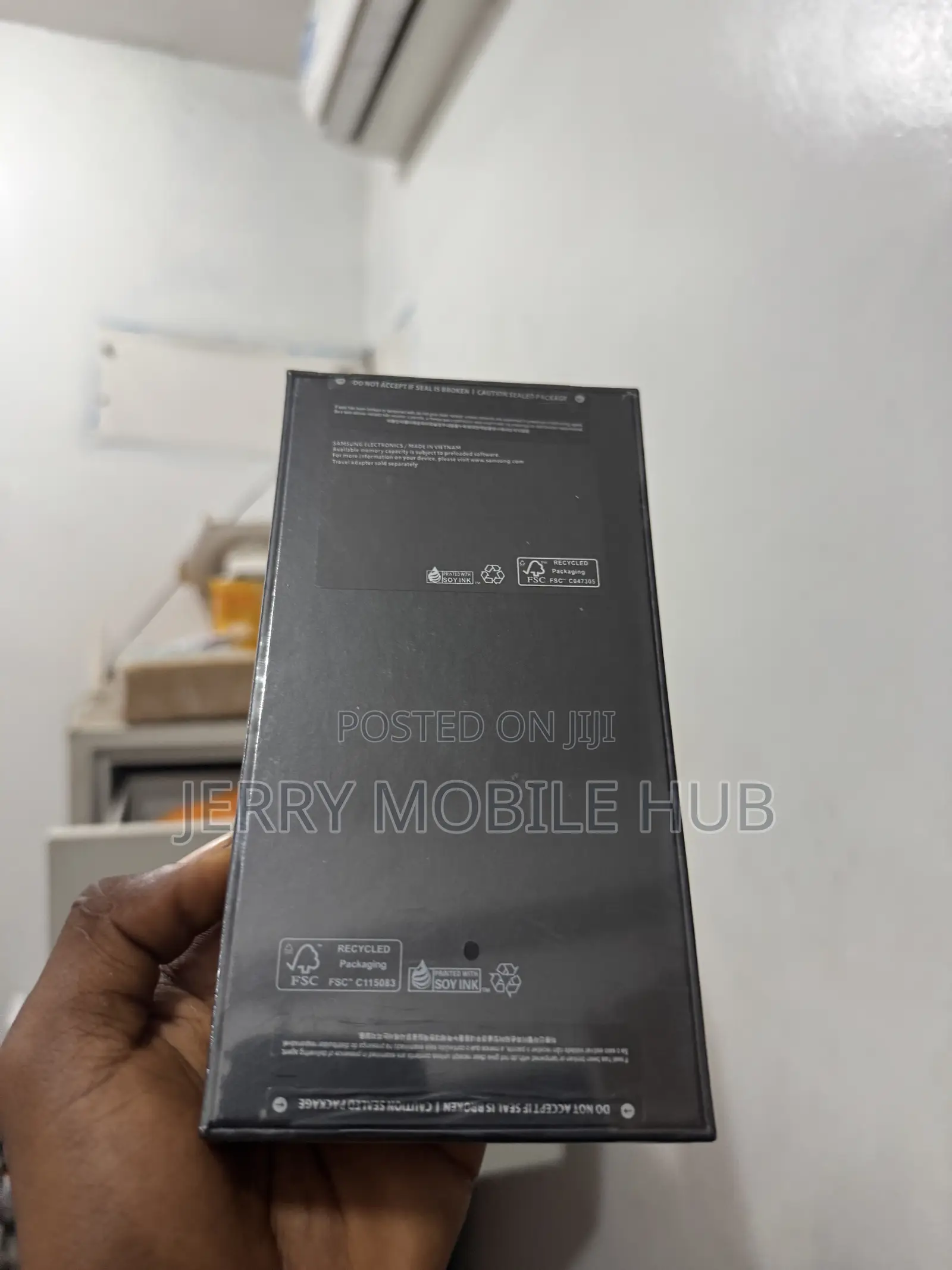 New Samsung Galaxy S24 Ultra 256 GB