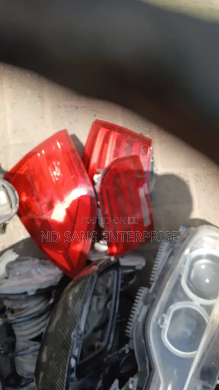 F30 Head Light