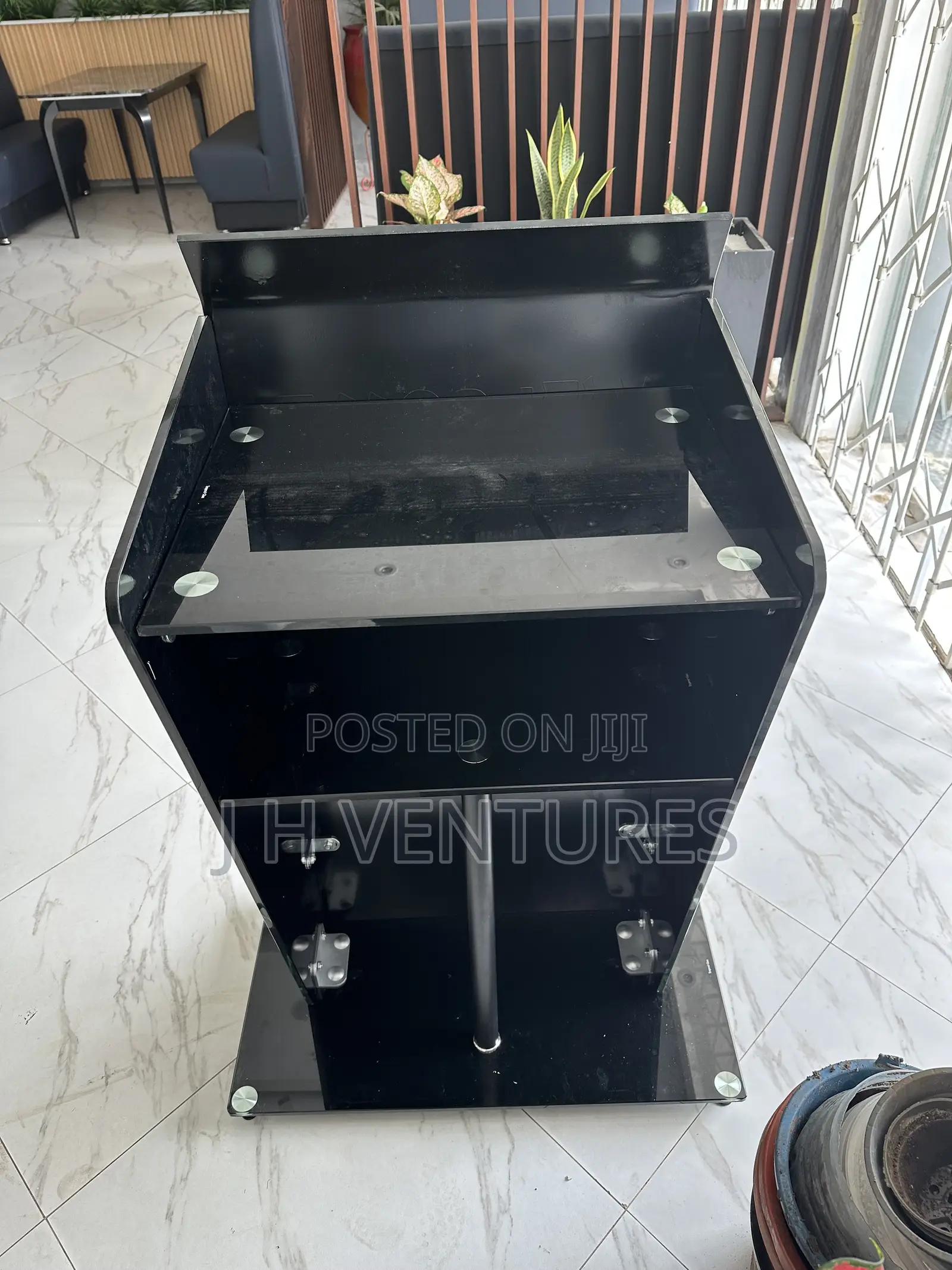 Glass Pulpit