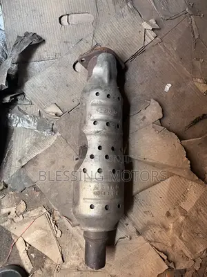Hyundai Elantra Catalytic Converter Available Home Used