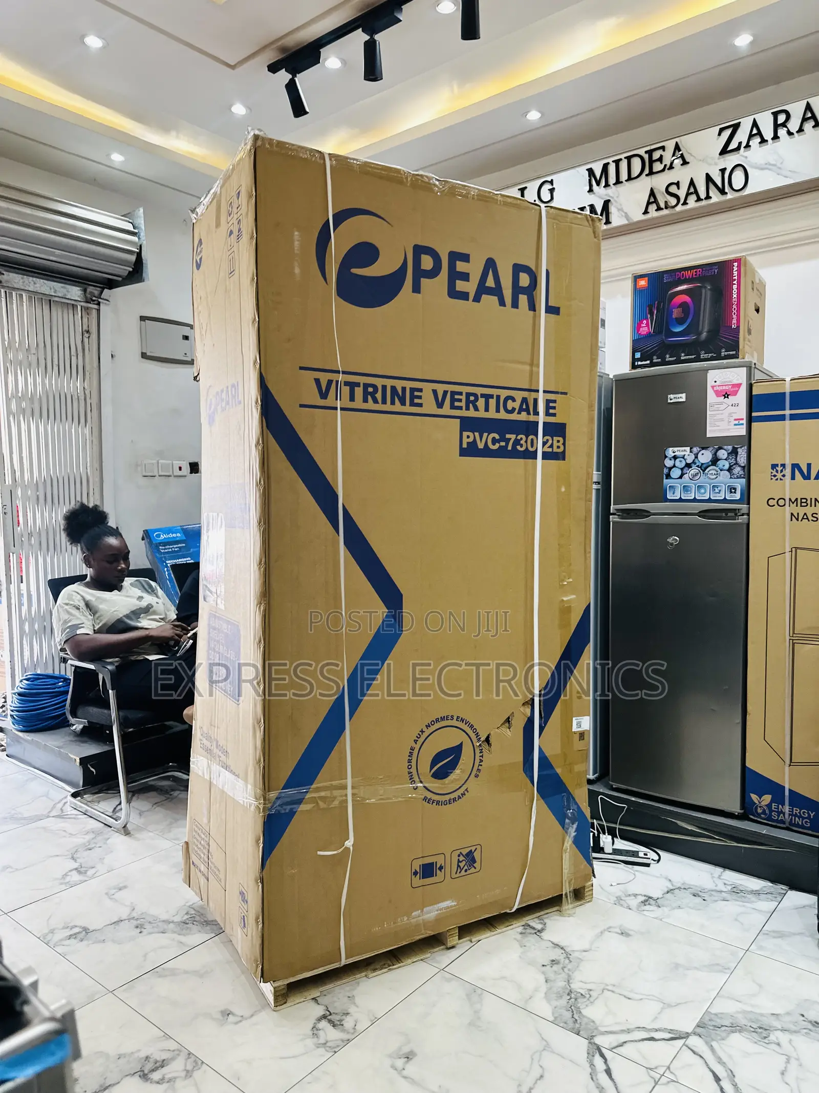 Shop the New Display Fridge 610l Two Door Pearl