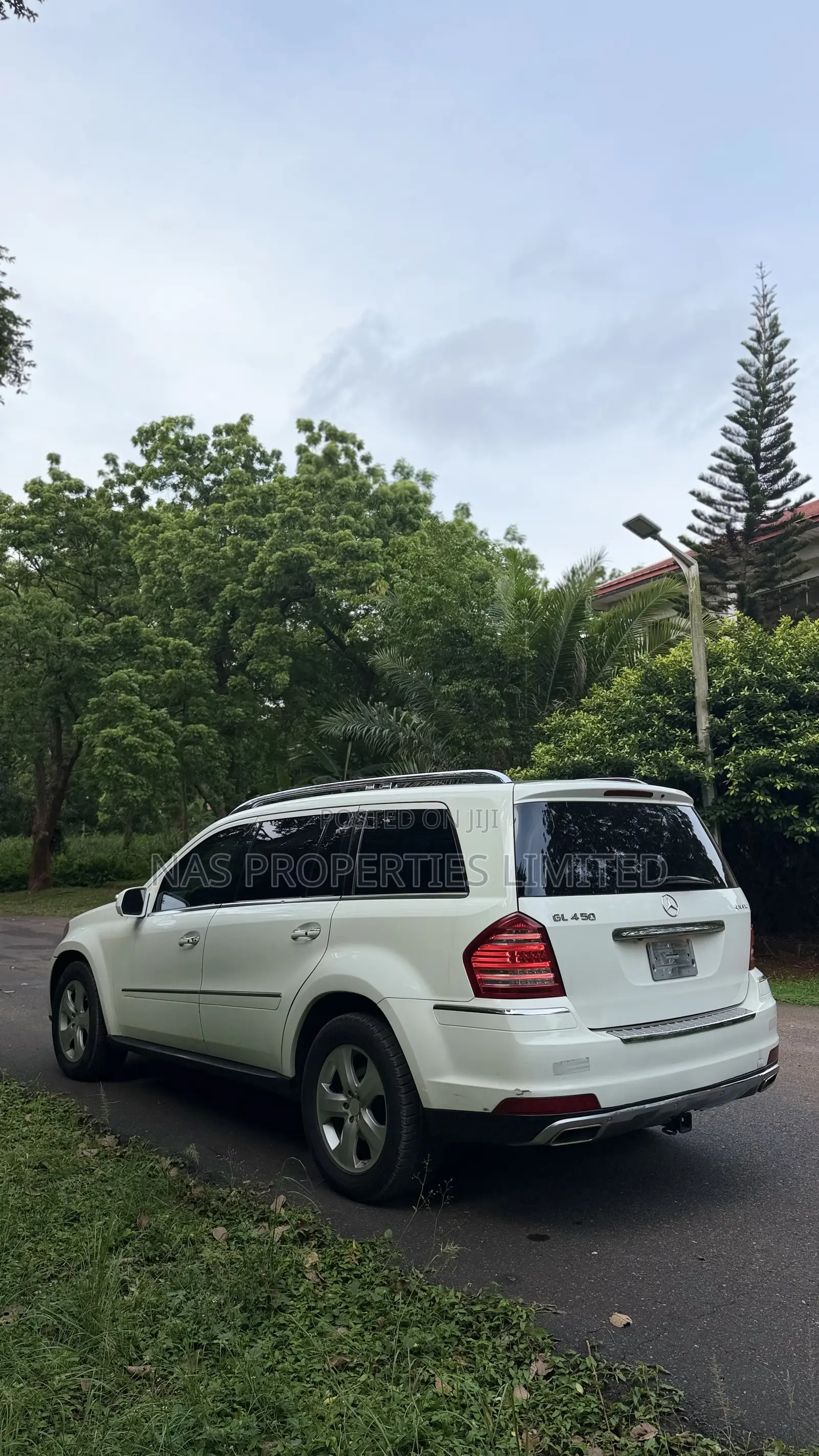 Mercedes-Benz GL-Class GL 450 2010 White