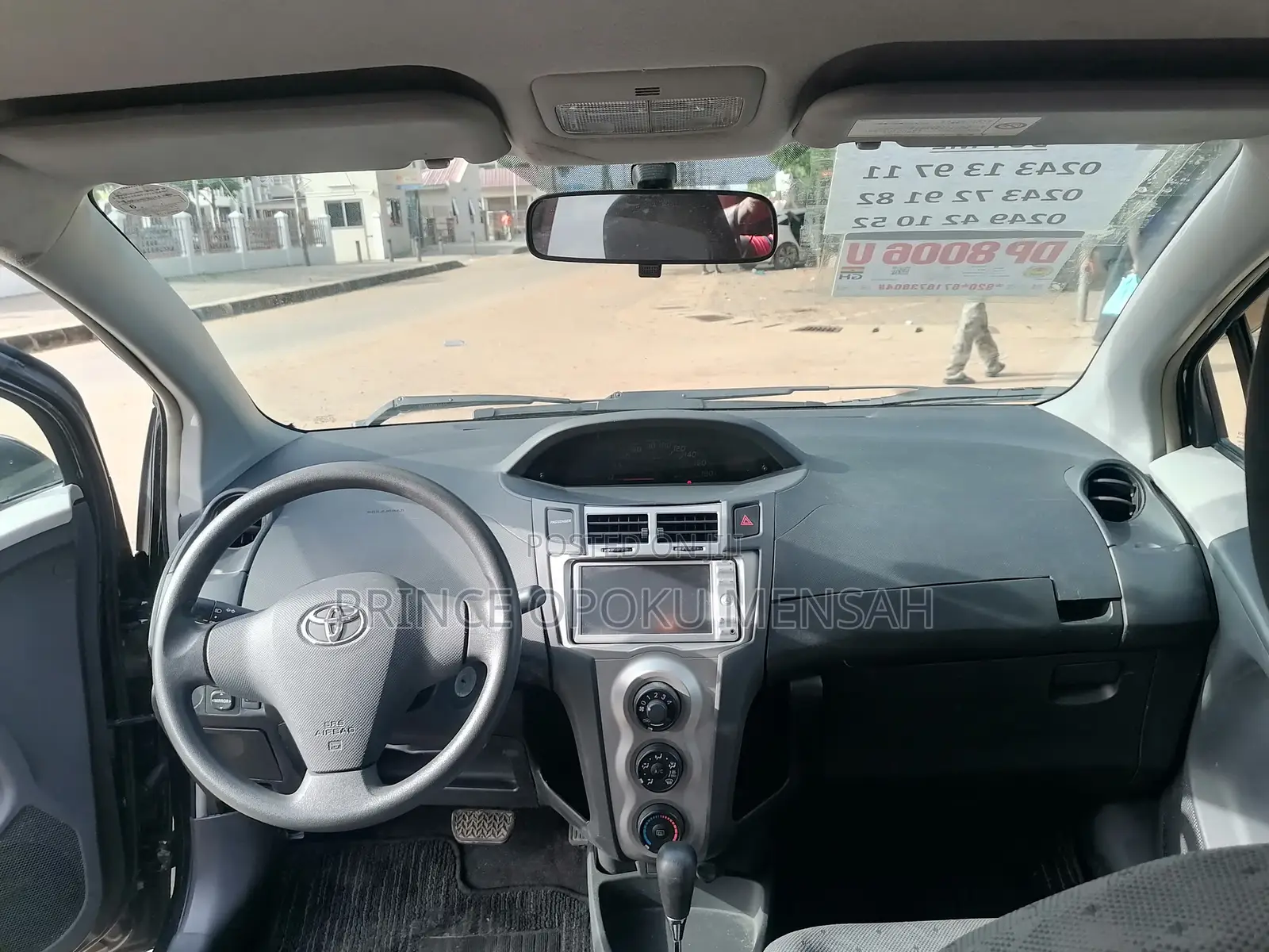 Toyota Vitz 2010 Black